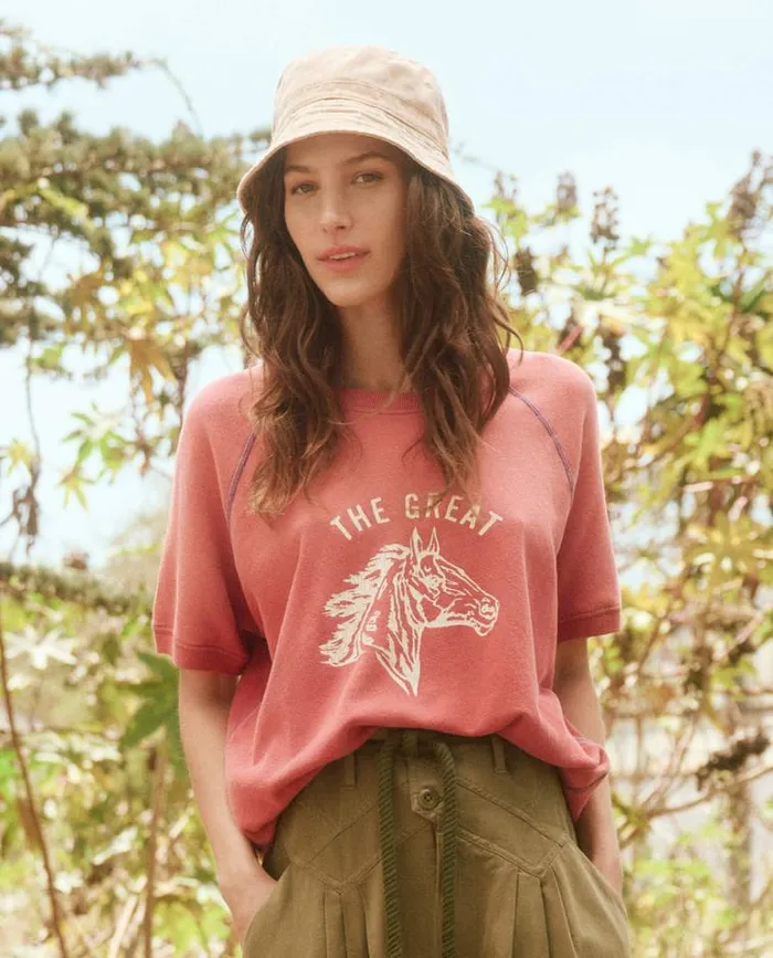 Tops Women039s The Great The Short Sleeve Sweatshirt Double Washed Red With Bronco Graphic Tops Women039s The Great The Short Sleeve Sweatshirt Double Washed Red With Bronco Graphic