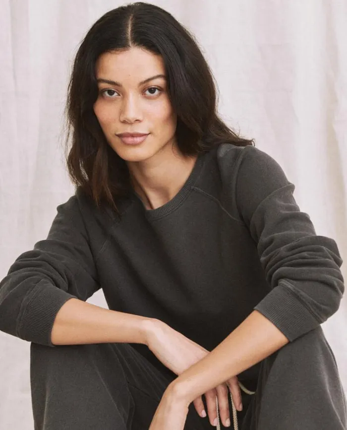 Tops Women039s The Great The Shrunken Sweatshirt Washed Black