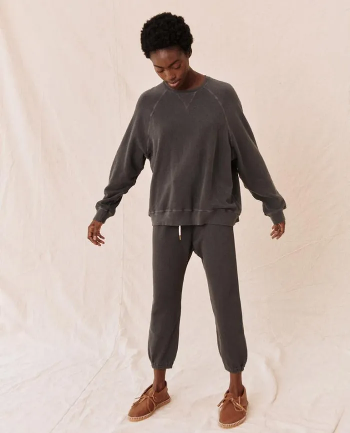Tops Women039s The Great The Slouch Sweatshirt Washed Black