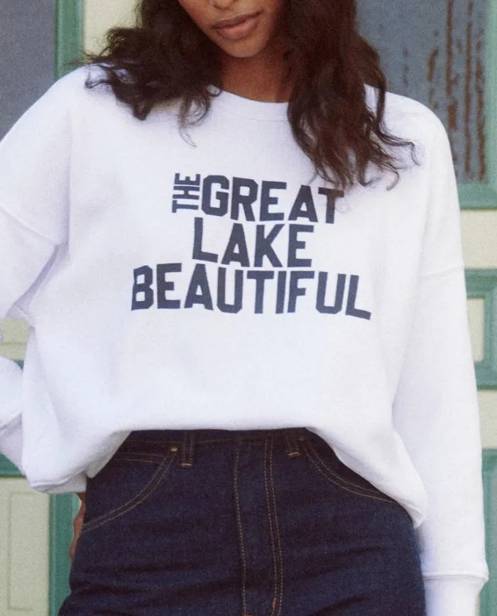 Tops Women039s The Great The Teammate Sweatshirt True White With The Great Lake Beautiful Graphic