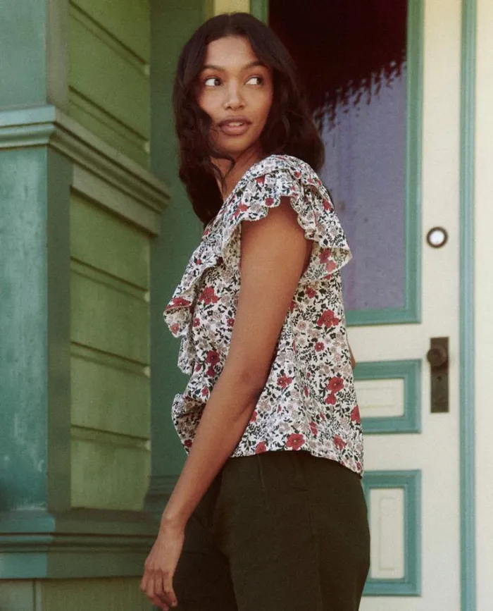 Tops Women039s The Great The Topiary Top Cream Mesa Floral