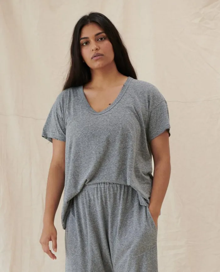 Tops Women039s The Great The UNeck Tee Heather Grey