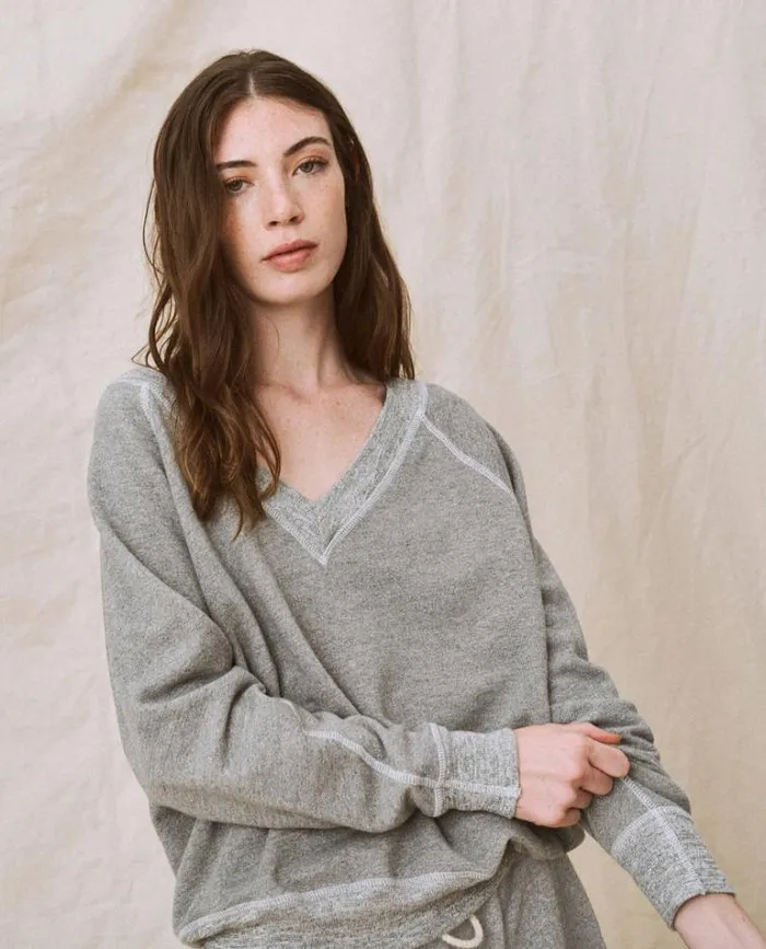 Tops Women039s The Great The VNeck Sweatshirt Varsity Grey