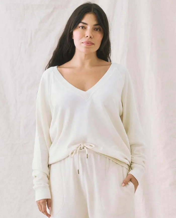 Tops Women039s The Great The VNeck Sweatshirt Washed White