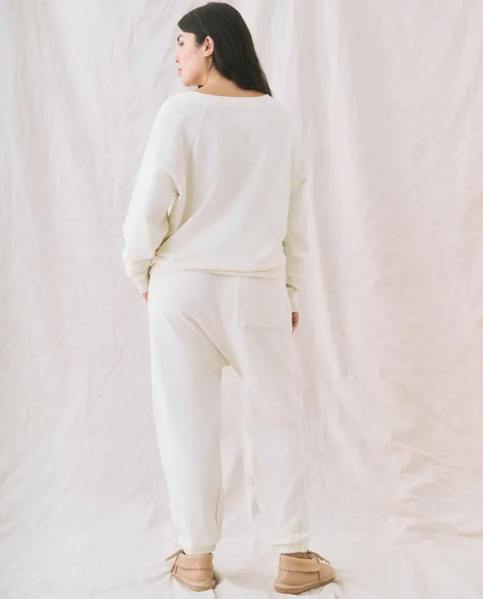 Tops Women039s The Great The VNeck Sweatshirt Washed White