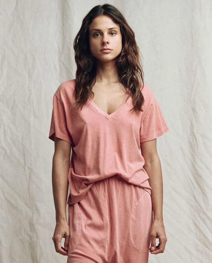 Tops Women039s The Great The VNeck Tee Rose