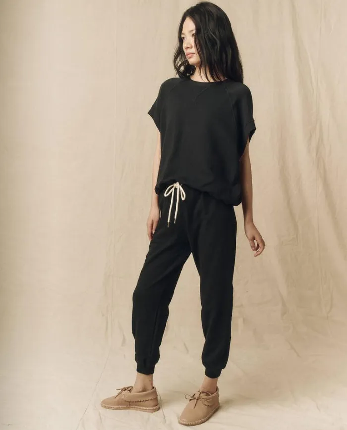 Tops Women039s The Great The Wedge Sweatshirt Almost Black