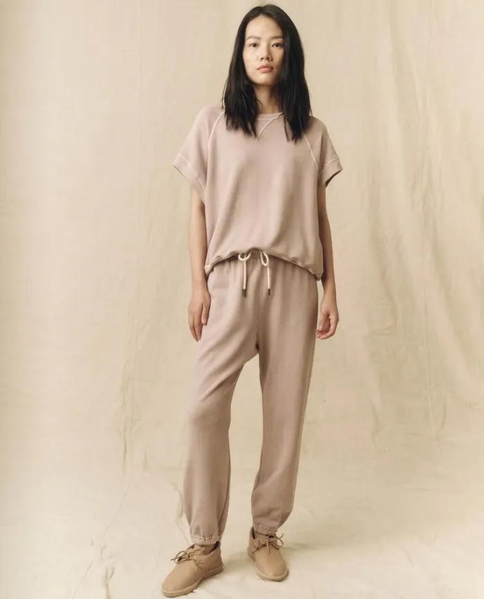 Tops Women039s The Great The Wedge Sweatshirt Soft Lilac