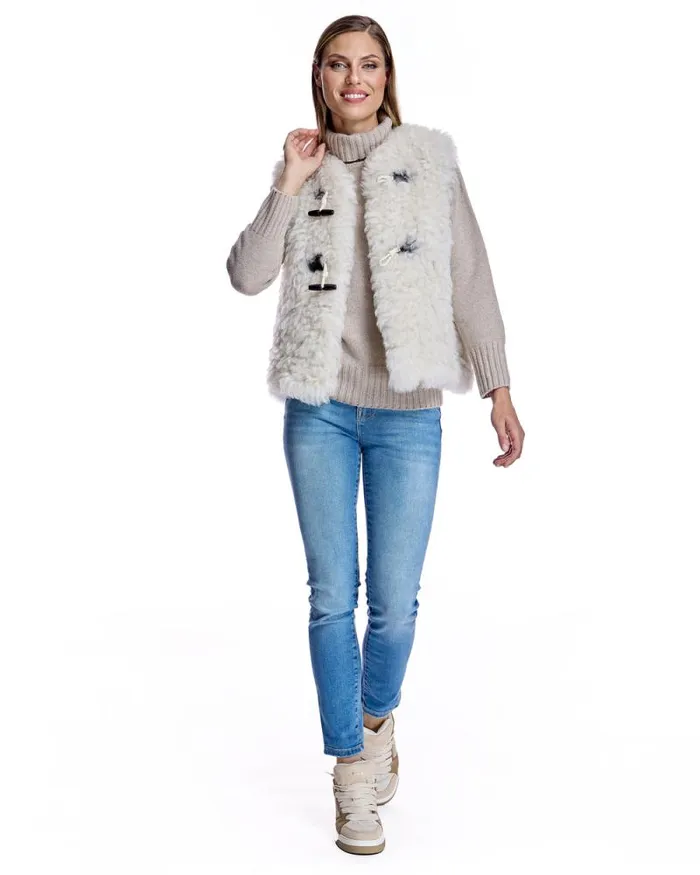 Vests Women039s Maximilian Knitted Lamb Vest