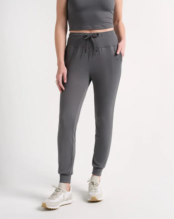 Women All Bottoms TravisMathew LONG LUNCH JOGGER Thunderstorm
