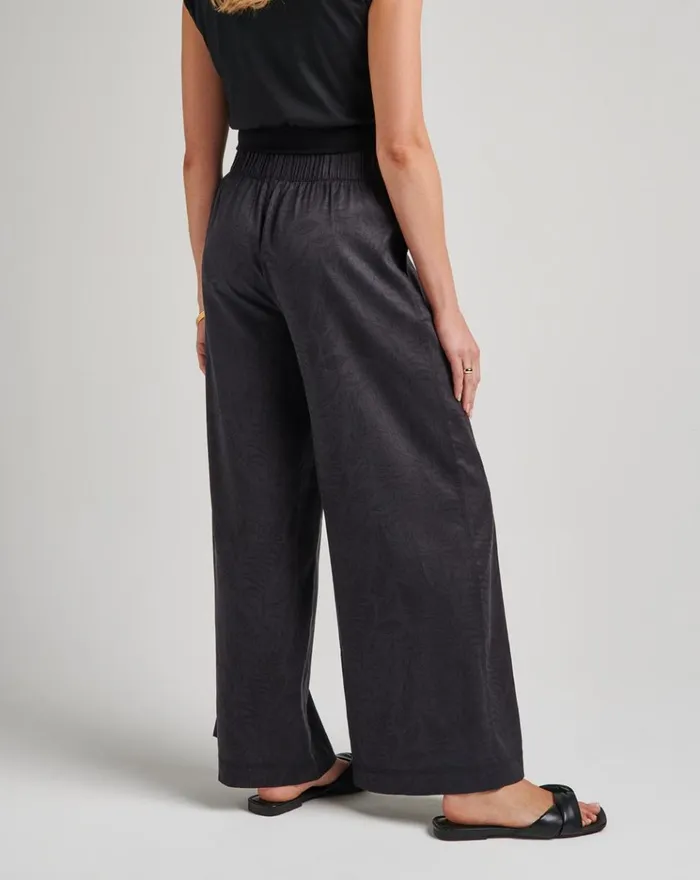 Women All Bottoms TravisMathew TWO NIGHT STAY PANT Black