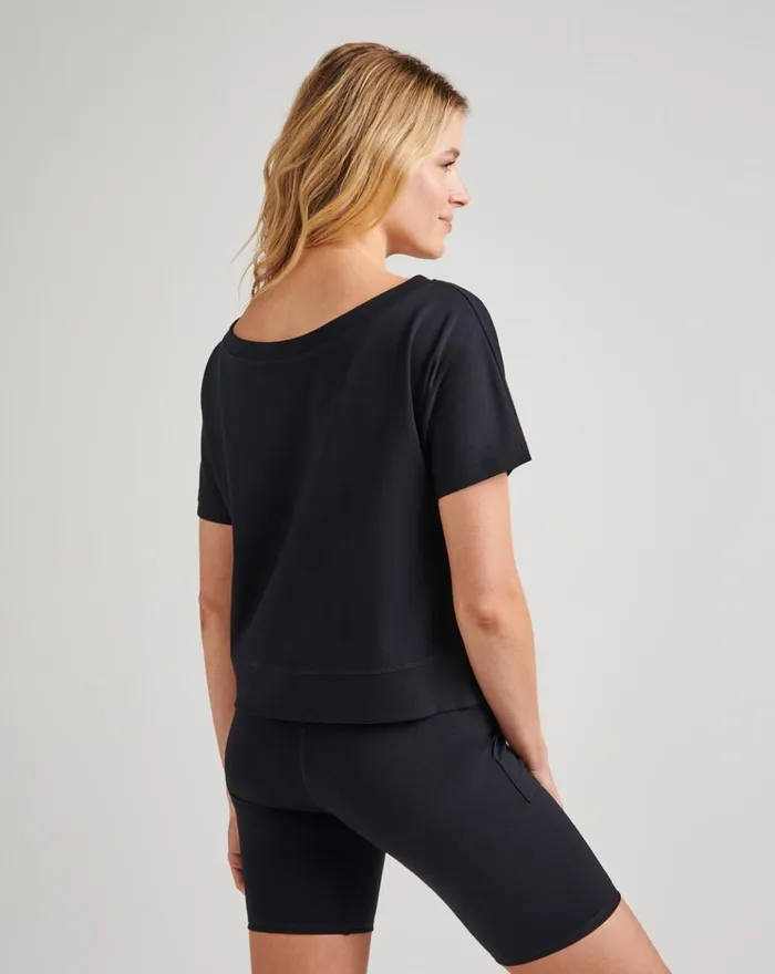 Women All Tops TravisMathew CLEOPATRA PONTE TOP Black