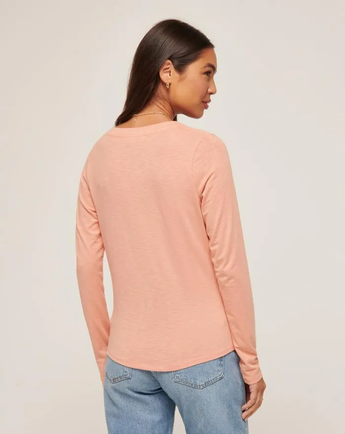 Women All Tops TravisMathew CLOUD JERSEY HENLEY Canyon Sunset