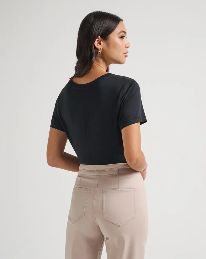 Women All Tops TravisMathew CLOUD JERSEY TEE Black
