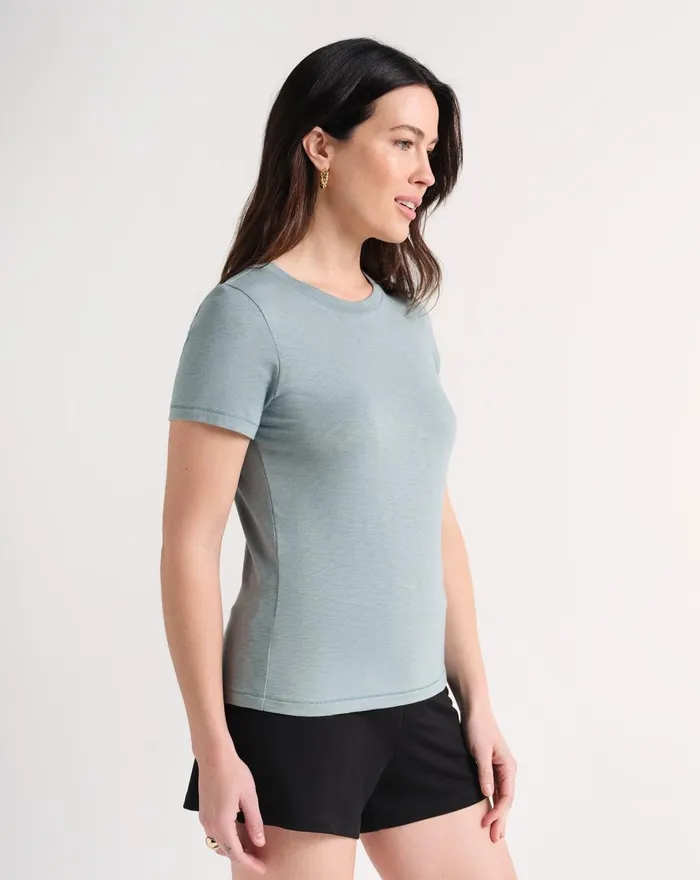 Women All Tops TravisMathew CLOUD JERSEY TEE Trooper