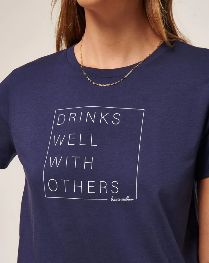 Women All Tops TravisMathew DAY AT THE RACES GRAPHIC TEE Navy