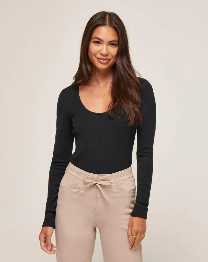 Women All Tops TravisMathew SUN SEASON CLOUD RIBBED TOP Black
