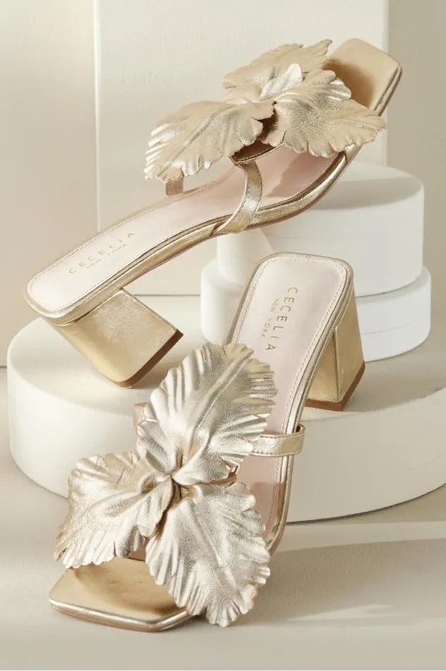 Women Cecelia Ny Happy Flower Slide Soft Gold Soft Surroundings Shoes