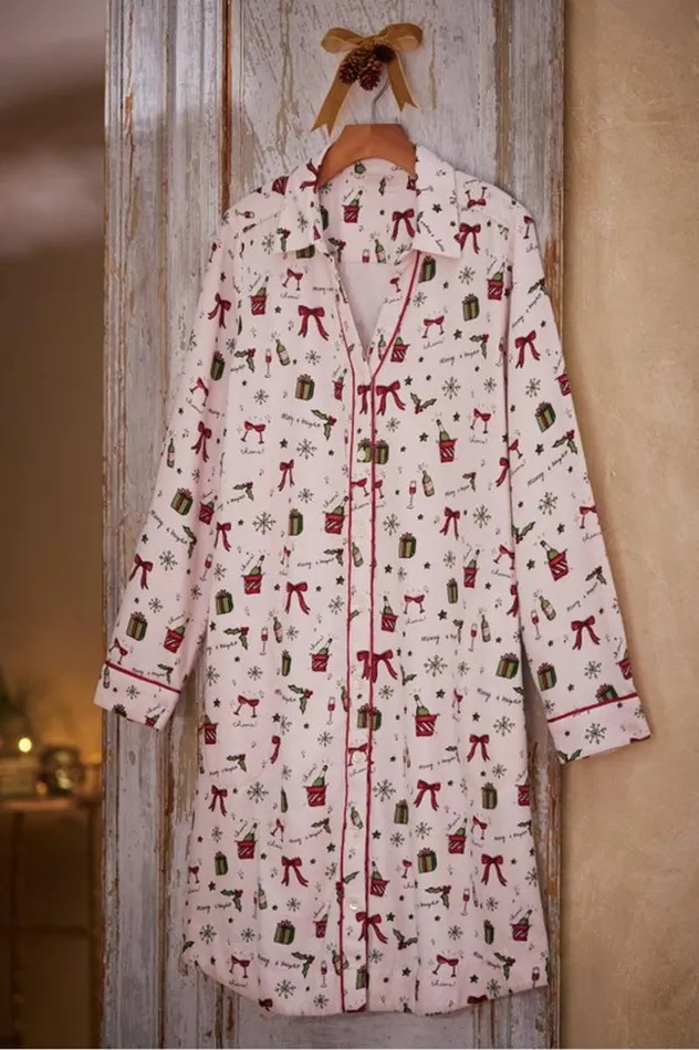 Women Festive Finley Sleep Shirt Wine Garden Blush Soft Surroundings Sleepwear and Lounge Women Festive Finley Sleep Shirt Wine Garden Blush Soft Surroundings Sleepwear and Lounge