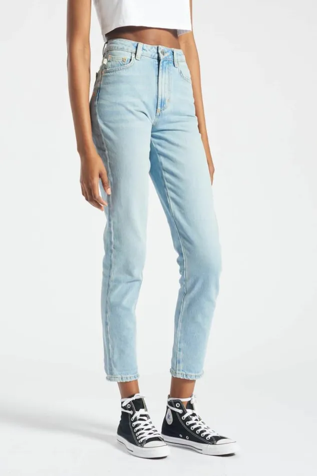 Women Fiorucci Angels Tara Tapered Jeans Blue Light Vintage Women Fiorucci Angels Tara Tapered Jeans Blue Light Vintage
