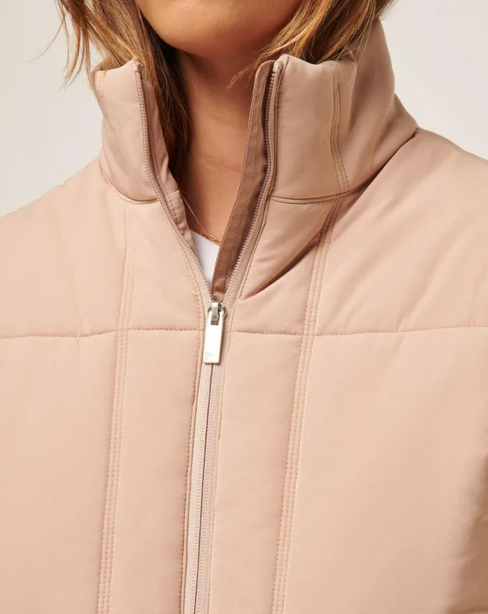 Women Jackets TravisMathew MONT BLANC PUFFER Natural