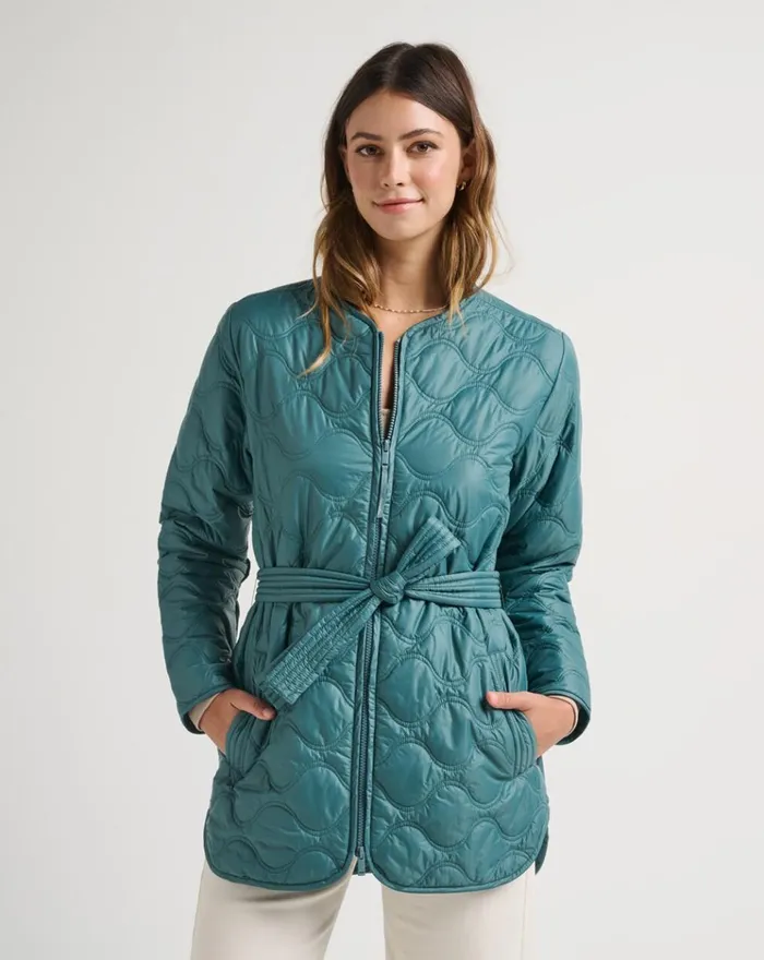 Women Jackets TravisMathew SALTWATER SPRAY QUILTED JACKET North Atlantic