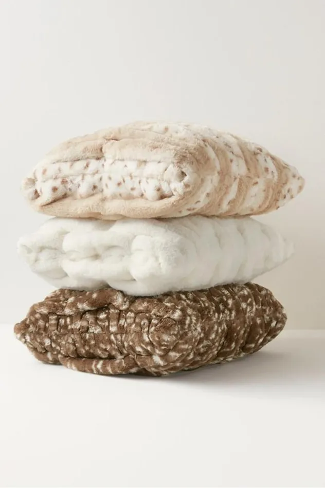 Women La Parisienne Faux Fur Pillow Snow Leopard Soft Surroundings Bedding Women La Parisienne Faux Fur Pillow Snow Leopard Soft Surroundings Bedding