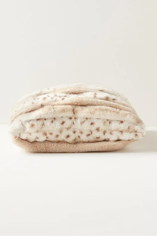 Women La Parisienne Faux Fur Pillow Snow Leopard Soft Surroundings Bedding Women La Parisienne Faux Fur Pillow Snow Leopard Soft Surroundings Bedding