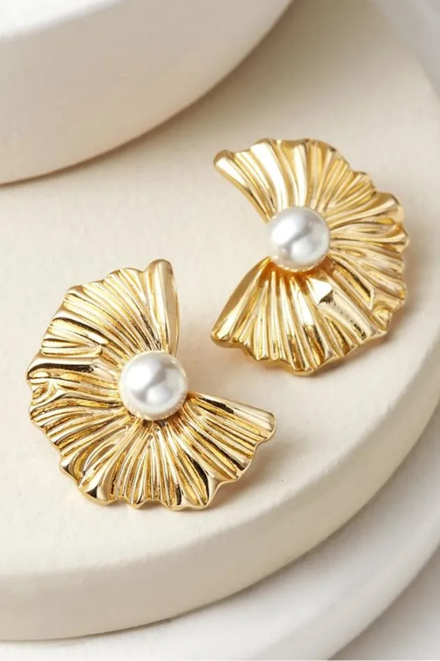 Women Lourdes Shell Earrings Gold Soft Surroundings Jewelry