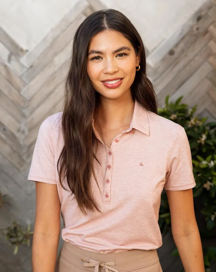 Women Polos TravisMathew FEATHERWEIGHT POLO Heather Brick Dust