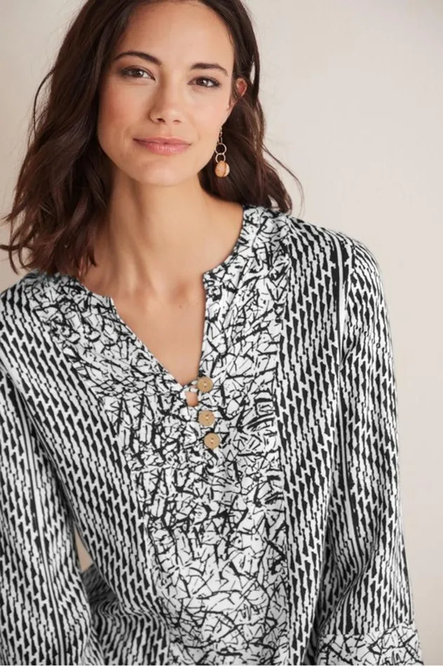 Women Ravello Top Blackwhite Abstract Soft Surroundings Tops Women Ravello Top Blackwhite Abstract Soft Surroundings Tops