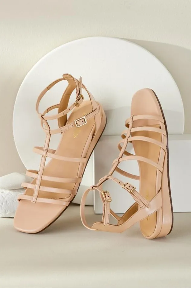 Women Seychelles Luxurious Strappy Sandal Beige Soft Surroundings Shoes
