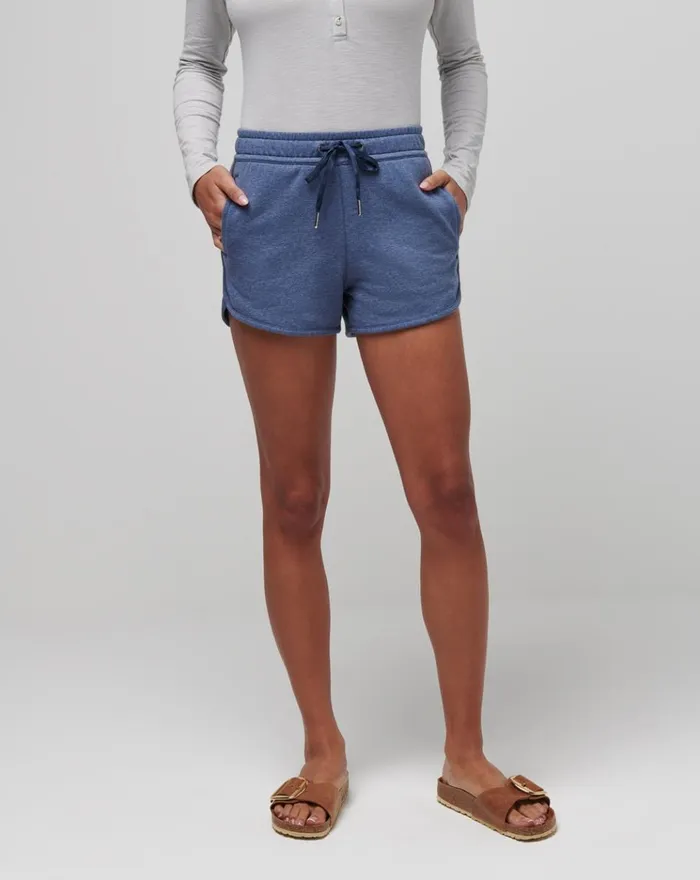 Women Shorts TravisMathew CLOUD FLEECE SHORT 20 Heather Navy