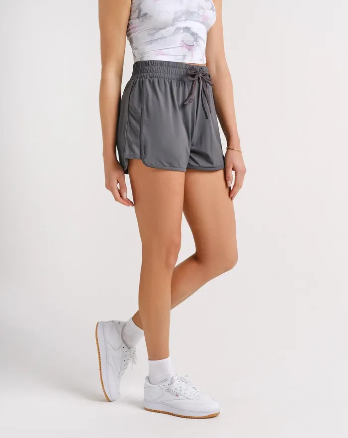 Women Shorts TravisMathew FAVORITE SEASON SHORT Thunderstorm