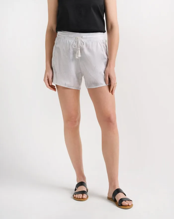 Women Shorts TravisMathew OUT TO SEA SHORT White