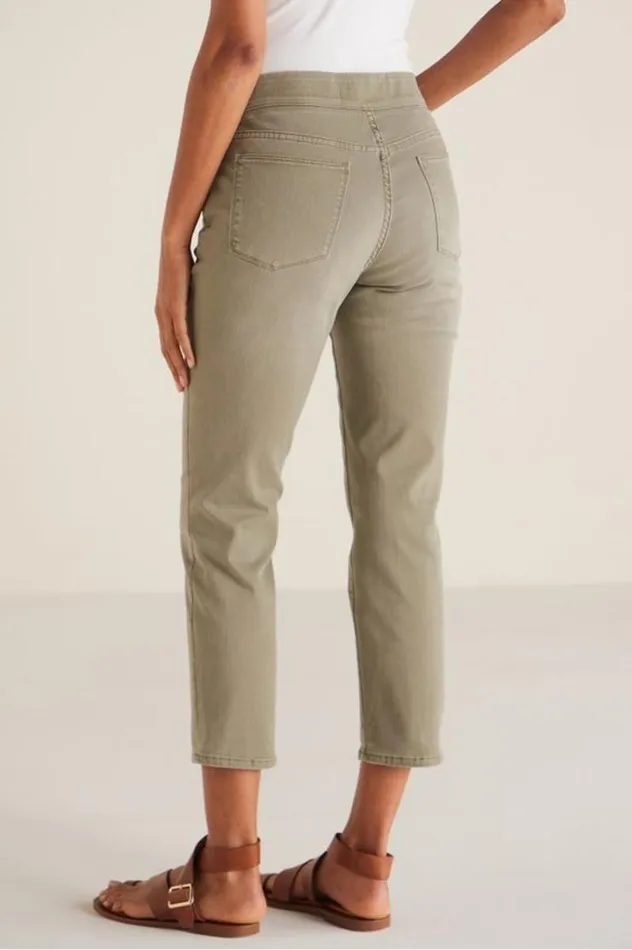Women The Ultimate Denim PullOn Crop White Soft Surroundings Jeans Women The Ultimate Denim PullOn Crop White Soft Surroundings Jeans